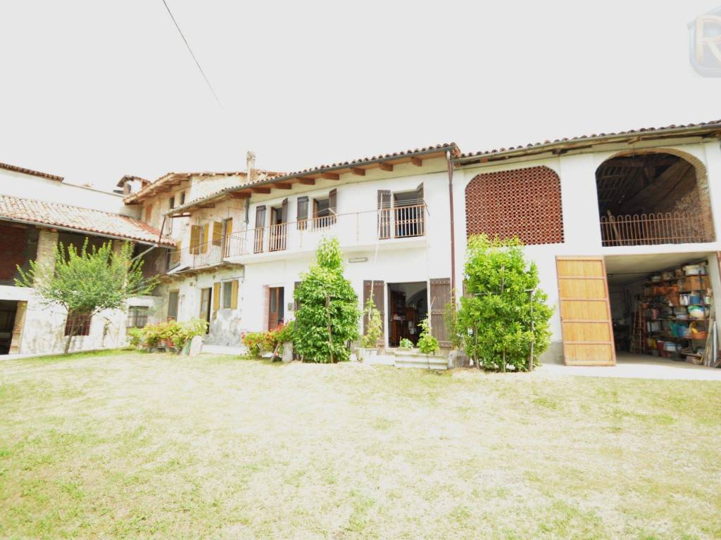 casa indipendente in vendita a Cocconato