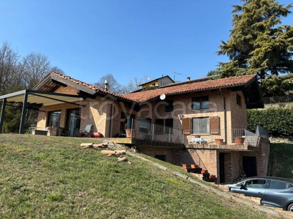 casa indipendente in vendita a Cocconato