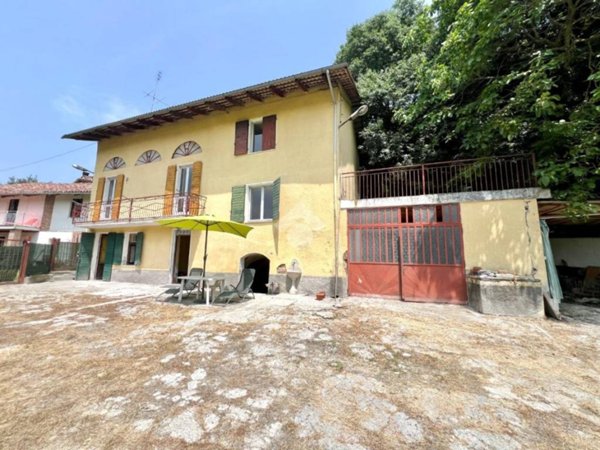 casa indipendente in vendita a Cocconato