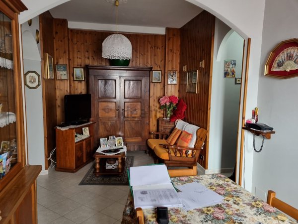 casa indipendente in vendita a Cocconato in zona Maroero