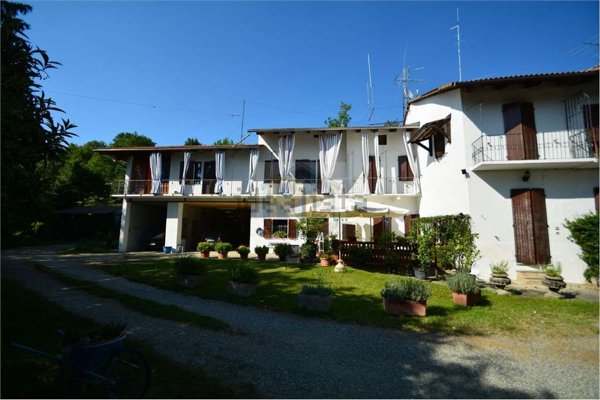 casa indipendente in vendita a Cocconato