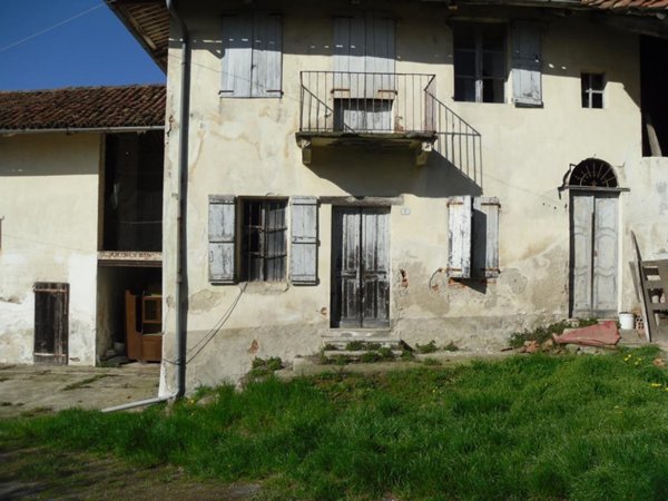 casale in vendita a Cocconato in zona Cocconito