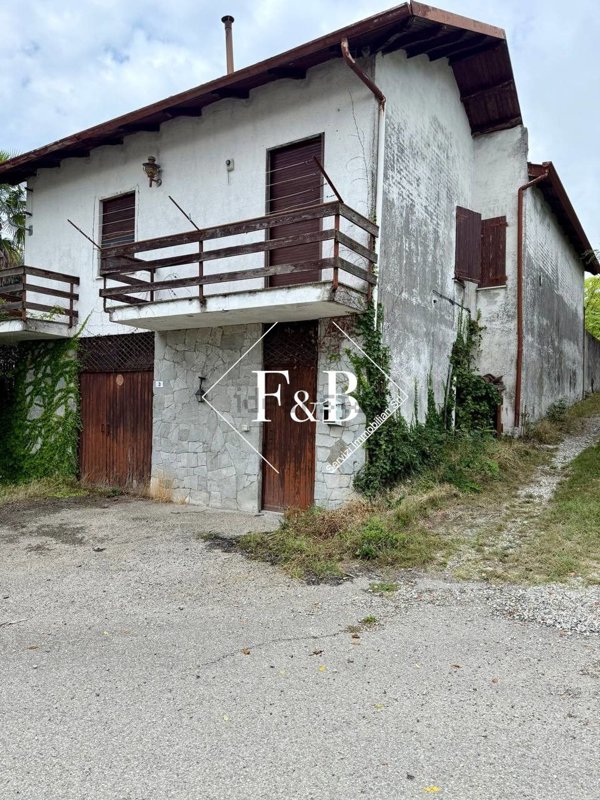 casa indipendente in vendita a Cocconato