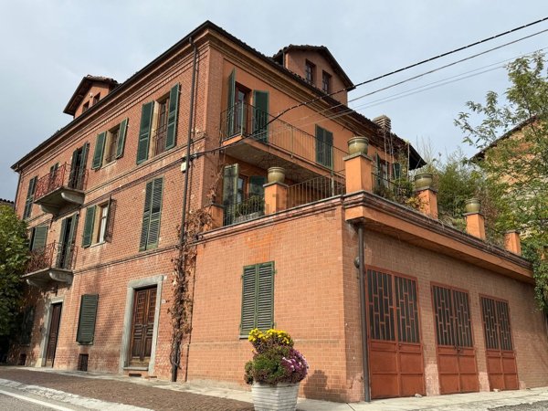 casa indipendente in vendita a Cocconato