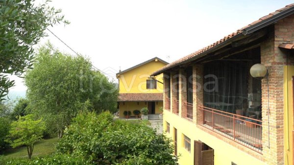 casa indipendente in vendita a Cocconato