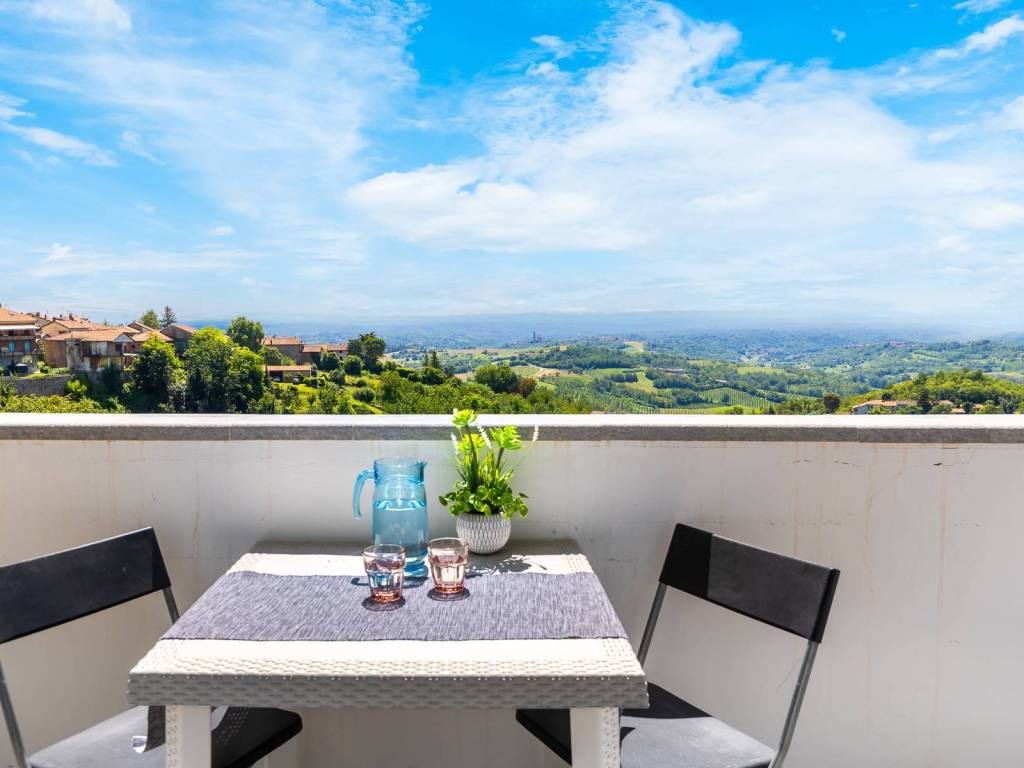 appartamento in vendita a Cocconato