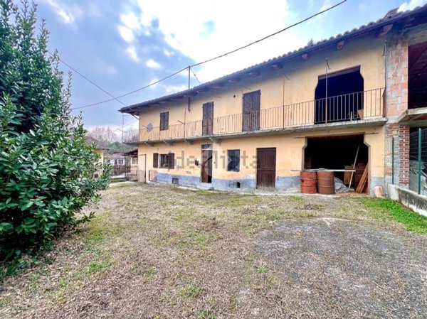 casale in vendita a Cocconato