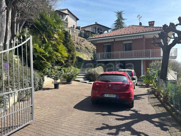 casa indipendente in vendita a Cocconato in zona Foino