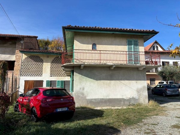 casa indipendente in vendita a Cocconato