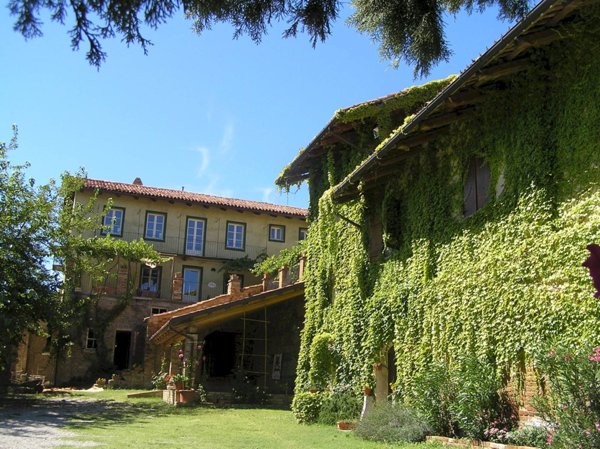 casa indipendente in vendita a Cocconato in zona Cocconito