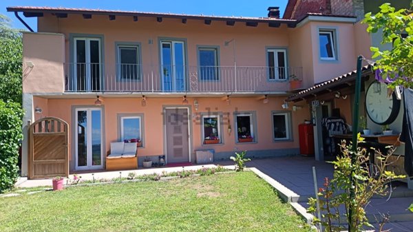 casa indipendente in vendita a Cocconato