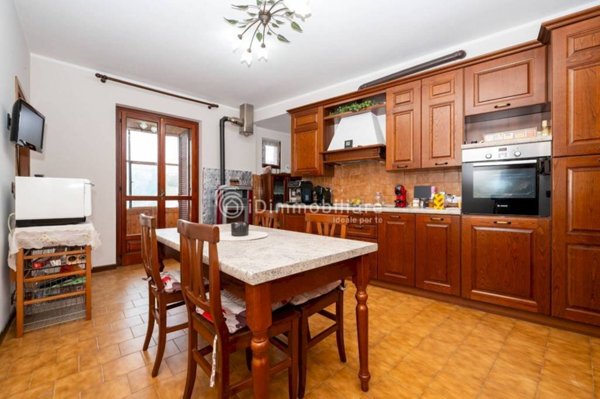 casa indipendente in vendita a Cocconato in zona Cocconito