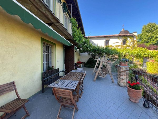 casa indipendente in vendita a Cocconato in zona Cocconito