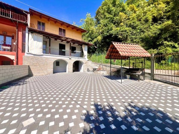 casa indipendente in vendita a Cocconato in zona Spagnolino