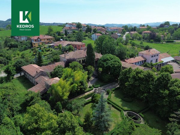 casa indipendente in vendita a Cocconato in zona Tuffo