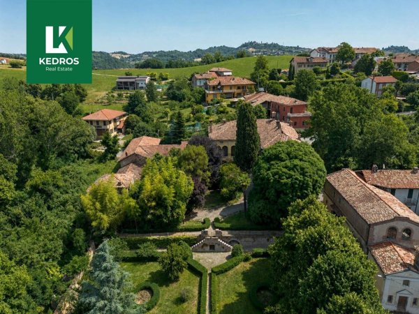 casa indipendente in vendita a Cocconato in zona Tuffo