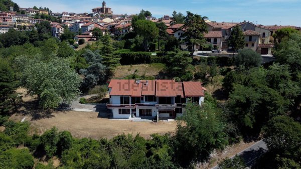 casa indipendente in vendita a Cocconato