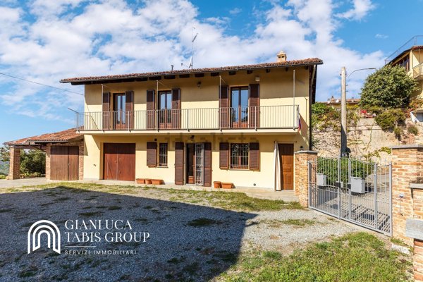casa indipendente in vendita a Cocconato