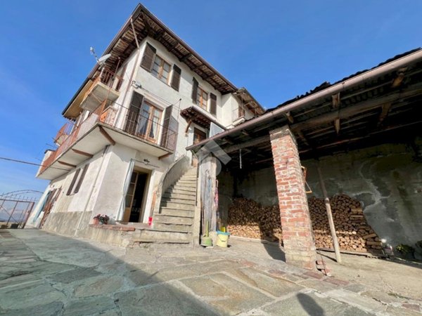 casa indipendente in vendita a Cocconato in zona Cocconito