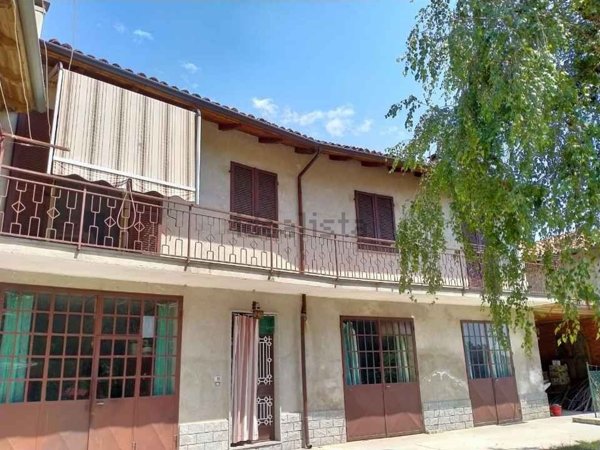 casa indipendente in vendita a Corsione