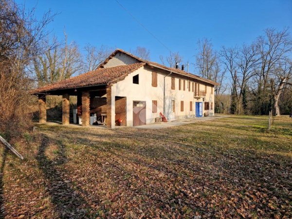 casa indipendente in vendita a Cortandone in zona Valinosio