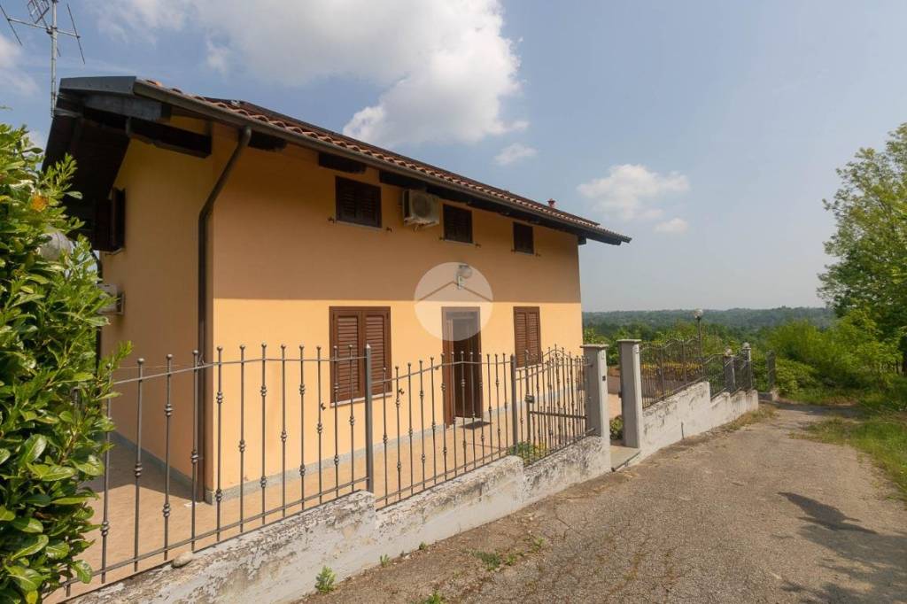casa indipendente in vendita a Cortandone