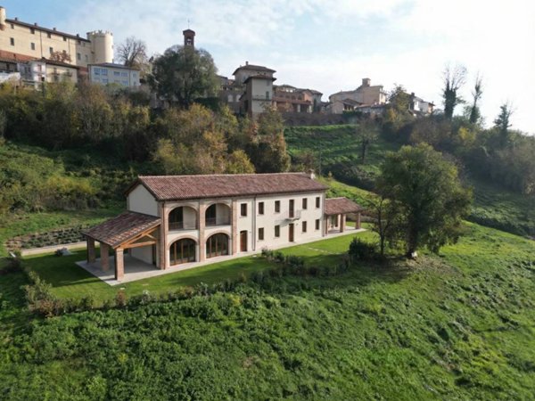 casa indipendente in vendita a Cortanze
