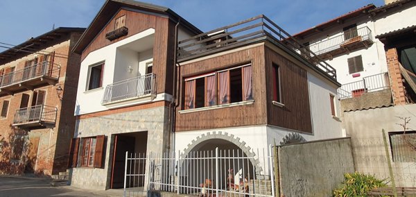casa indipendente in vendita a Cortanze