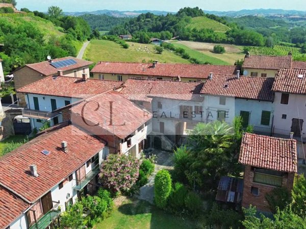 casa indipendente in vendita a Cortanze in zona San Rocco
