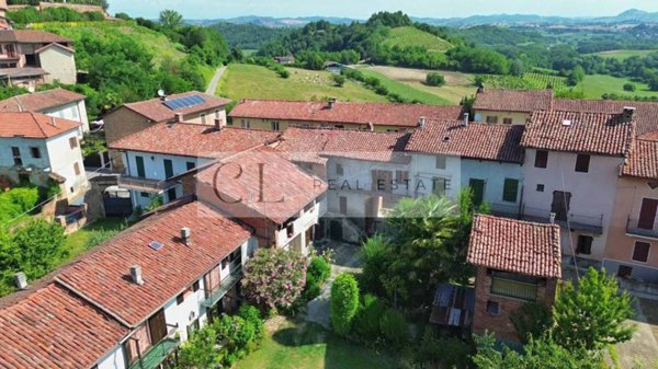 casa indipendente in vendita a Cortanze in zona San Rocco