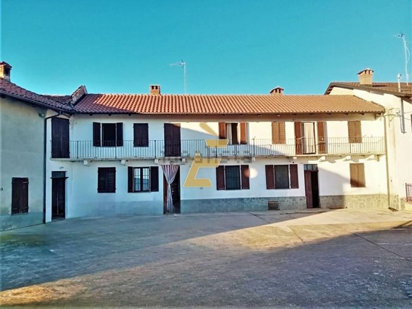 casa semindipendente in vendita a Cortazzone