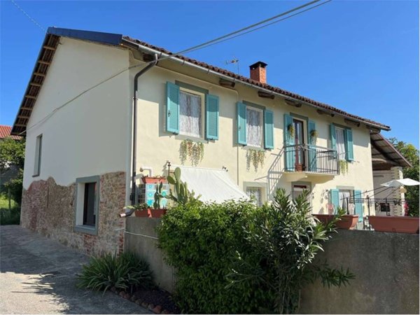 casa indipendente in vendita a Cortazzone