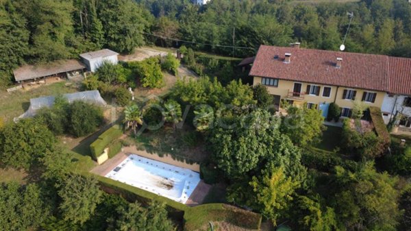 casa indipendente in vendita a Cortazzone in zona Vanara