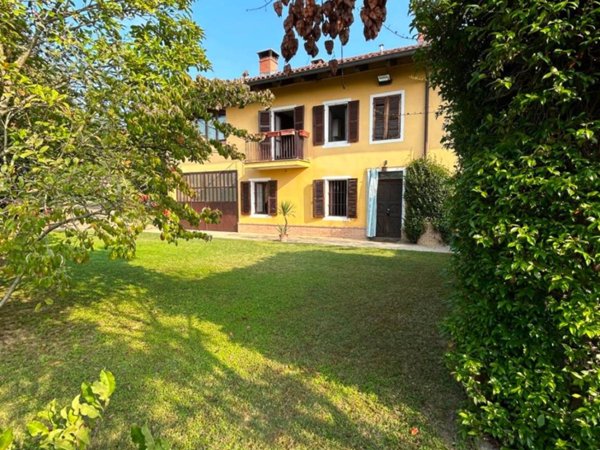 casa indipendente in vendita a Cortazzone in zona Vanara