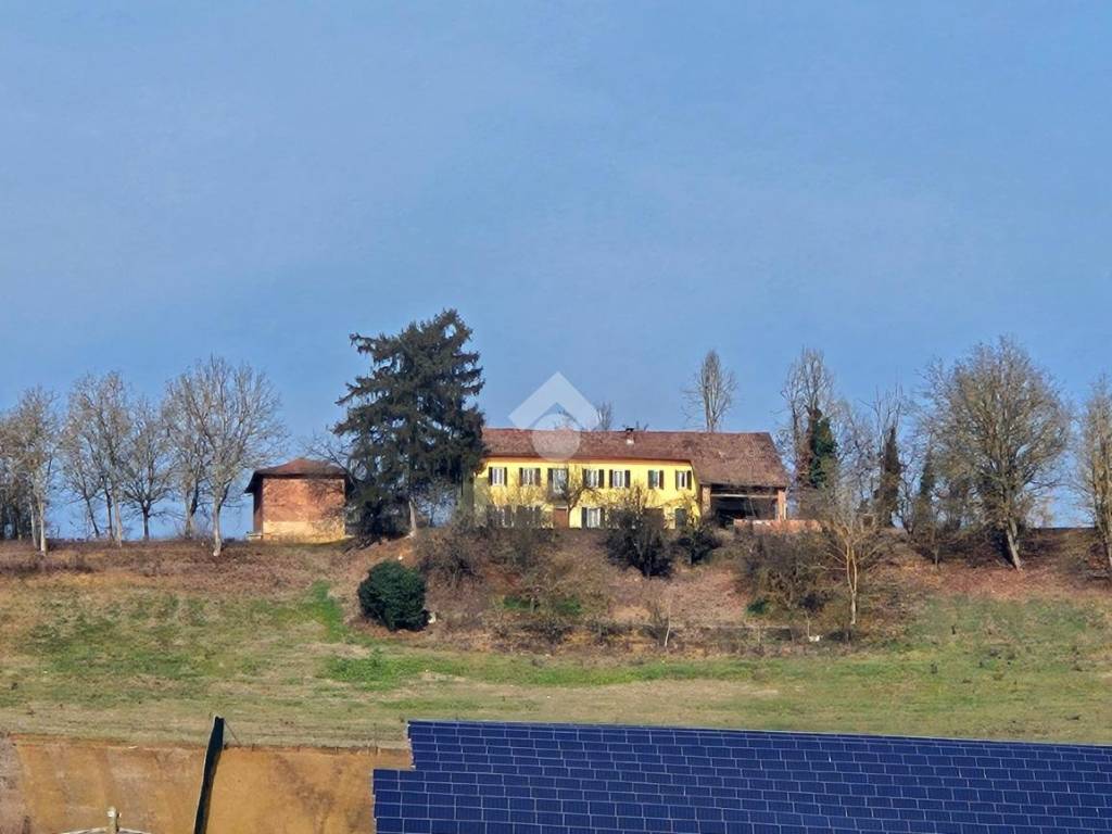 casa indipendente in vendita a Cortiglione