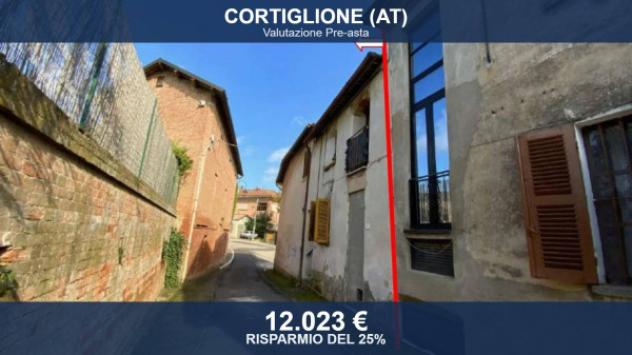 pentavano in vendita a Cortiglione