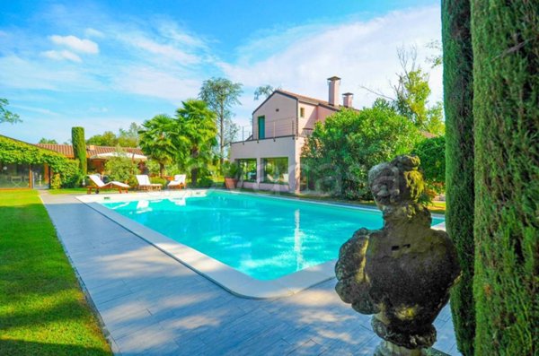 casa indipendente in vendita a Cossombrato