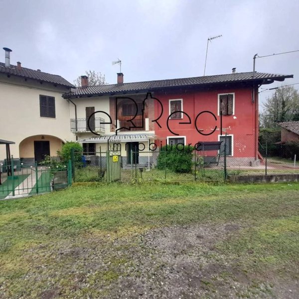 casa indipendente in vendita a Cossombrato