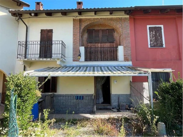 casa indipendente in vendita a Cossombrato