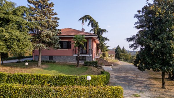 casa indipendente in vendita a Cossombrato