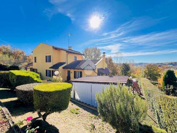 casa indipendente in vendita a Cossombrato