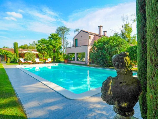 casa indipendente in vendita a Cossombrato