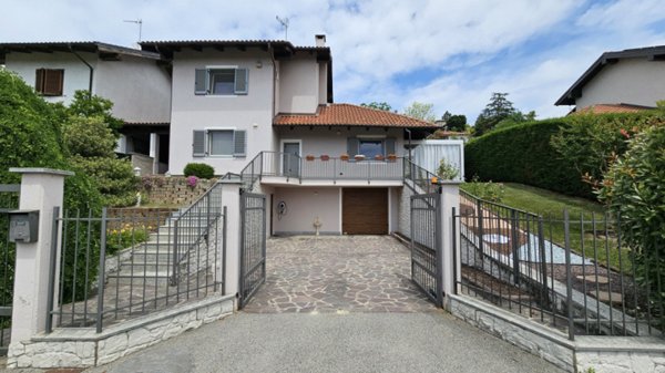 casa indipendente in vendita a Cossombrato