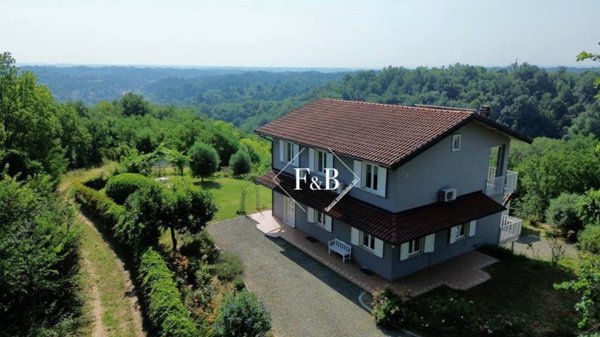 casa indipendente in vendita a Cossombrato