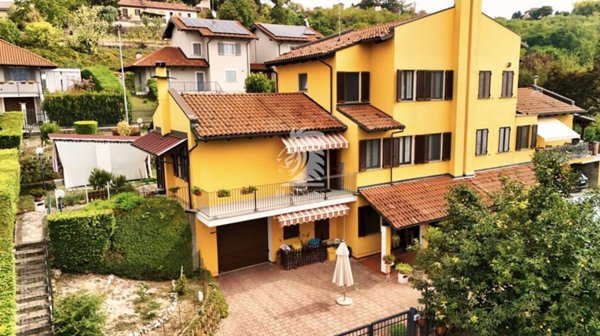 casa indipendente in vendita a Cossombrato