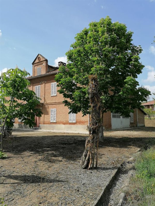 casa indipendente in vendita a Costigliole d'Asti