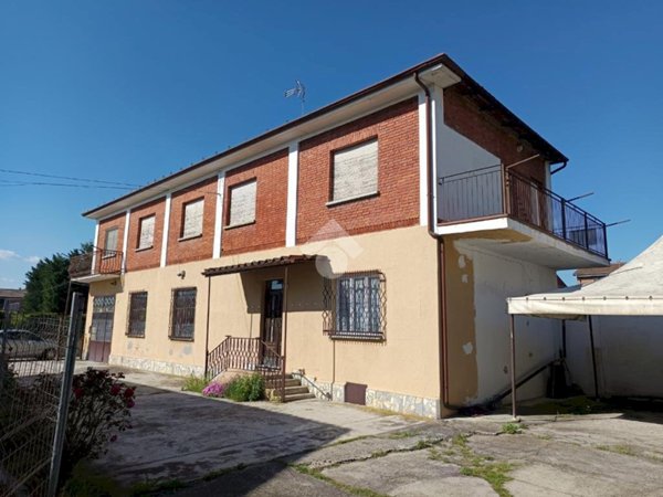 casa semindipendente in vendita a Costigliole d'Asti in zona Motta