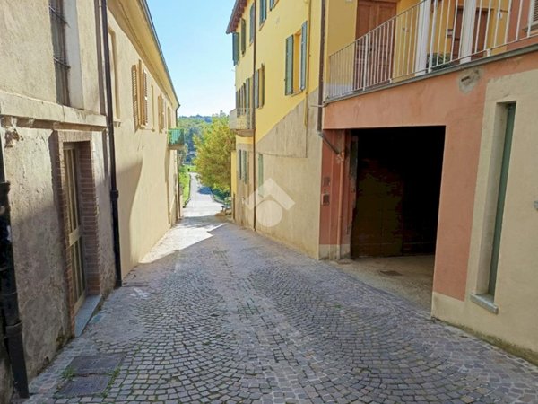 appartamento in vendita a Costigliole d'Asti