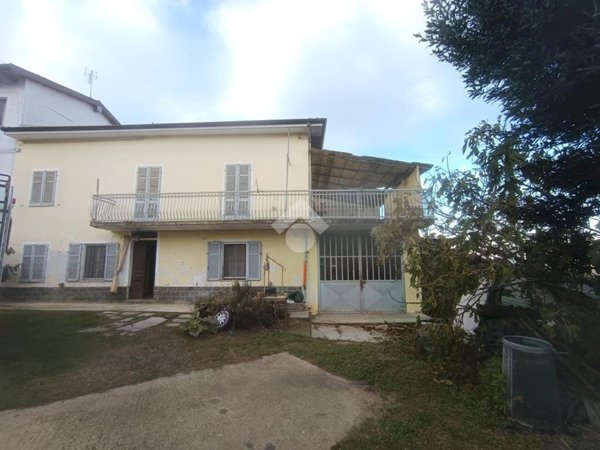 casa semindipendente in vendita a Costigliole d'Asti in zona Annunziata