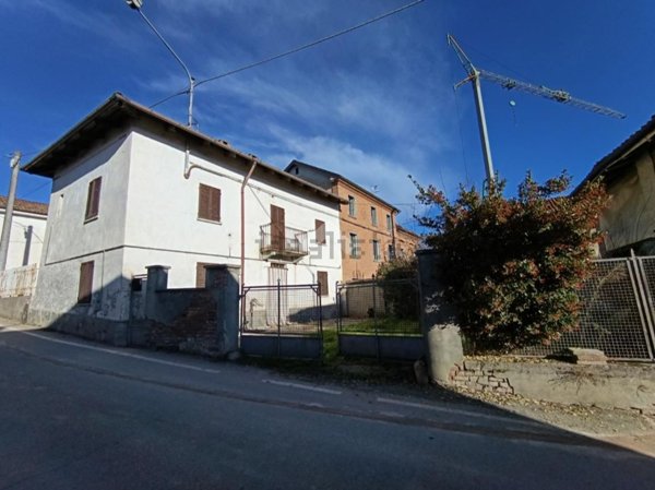casa indipendente in vendita a Costigliole d'Asti in zona Sant'Anna